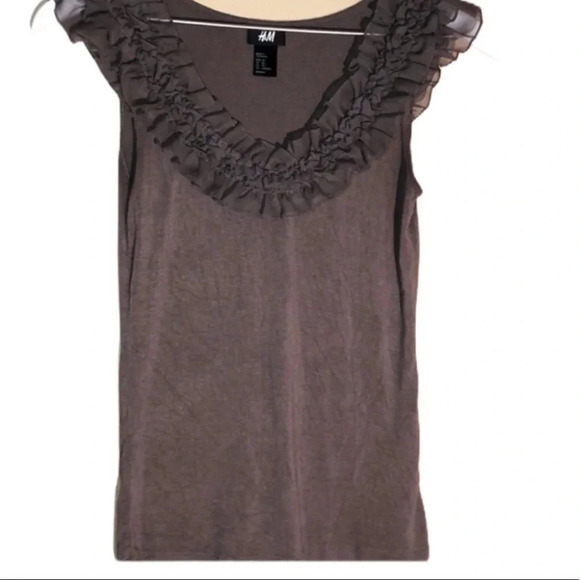 H&M EUC WOMENS TANK TOP SHIRT SUMMER SPRING CASUAL WOMEN SLEEVELESS SIZE XS - Picture 2 of 6